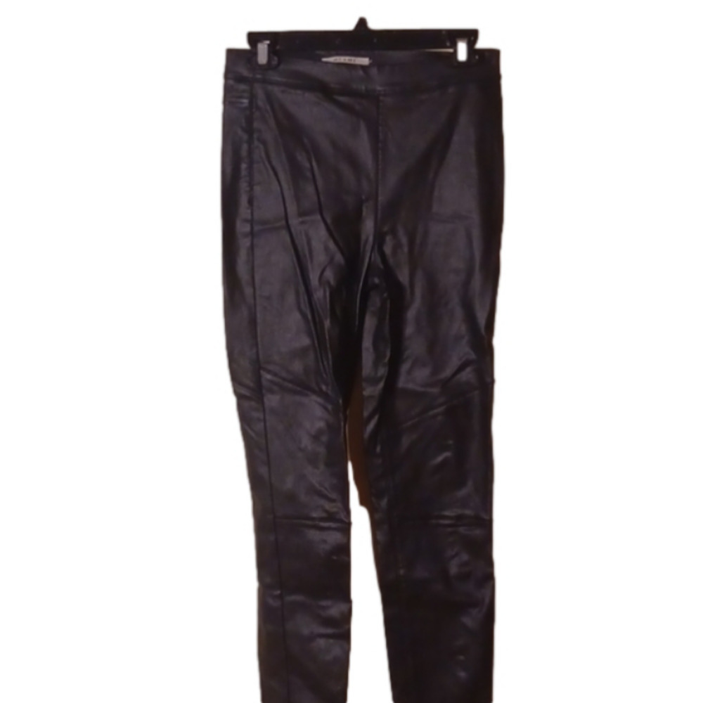 Miami black leather look pants.  Size medium.  Great used condition, no flaws.